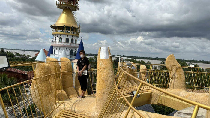 Xây dựng cầu Vàng, Bà Nà Hill trái phép ở Sóc Trăng