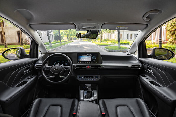 hyundai-stargazer-29-1030.jpg