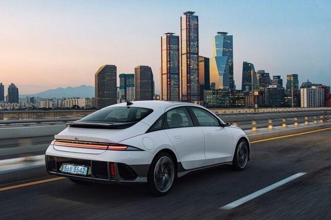 large-52763-hyundaiioniq6relievesrangeanxietywith614kilometerspercharge-1-923.jpg
