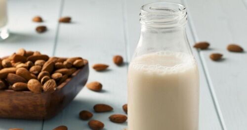 Cách chọn sữa phù hợp với người bệnh tiểu đường