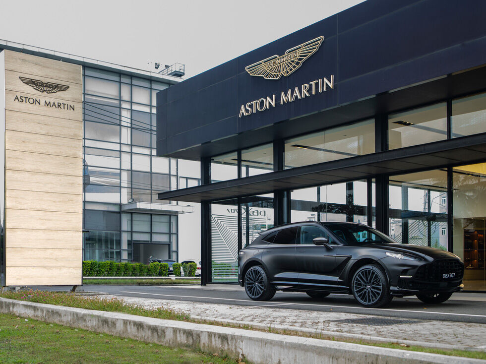 Aston Martin DBX707 giá hơn 21,8 tỉ đồng của ông Đặng Lê Nguyên Vũ về Việt Nam - Ảnh 3. Aston Martin DBX707 giá hơn 21,8 tỉ đồng của ông Đặng Lê Nguyên Vũ về Việt Nam - Ảnh 3.