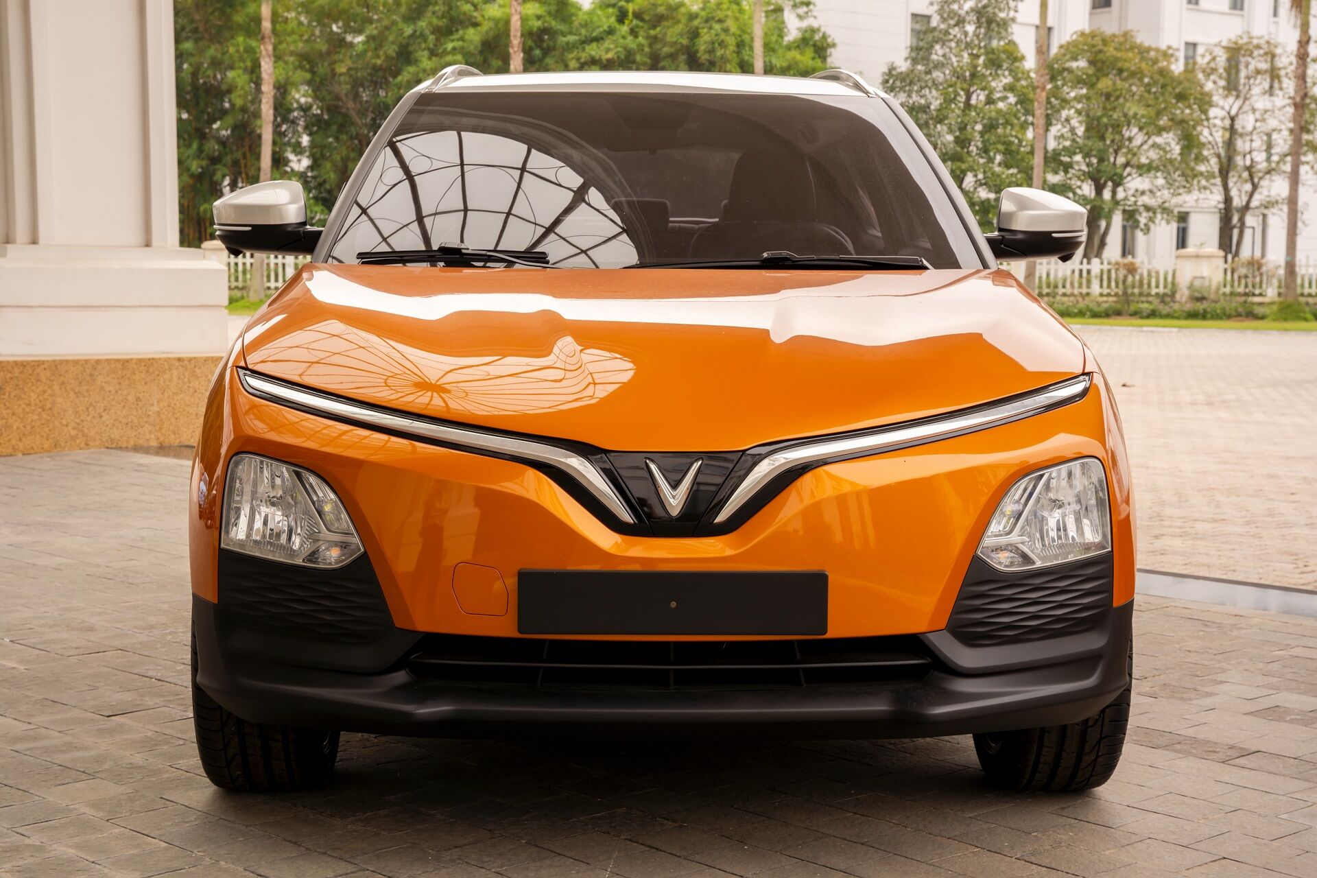 20221204165941-12vf5_front.jpg