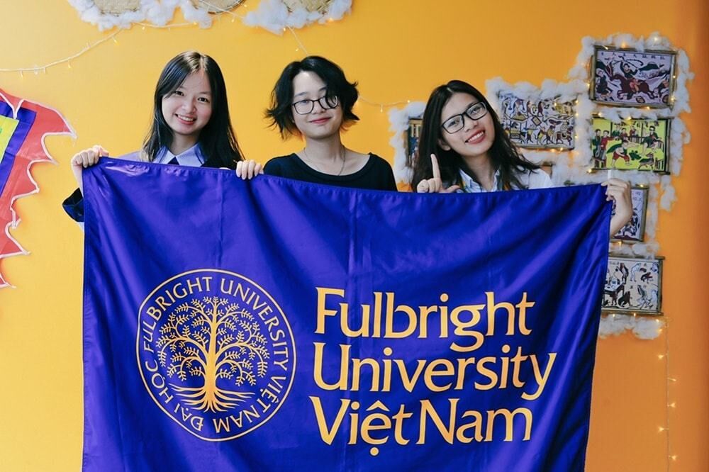 Nữ sinh nghèo bất ngờ được nhận học bổng 2,2 tỷ của trường ĐH quốc tế - Ảnh 4. Nữ sinh nghèo bất ngờ được nhận học bổng 2,2 tỷ của trường ĐH quốc tế - Ảnh 4.