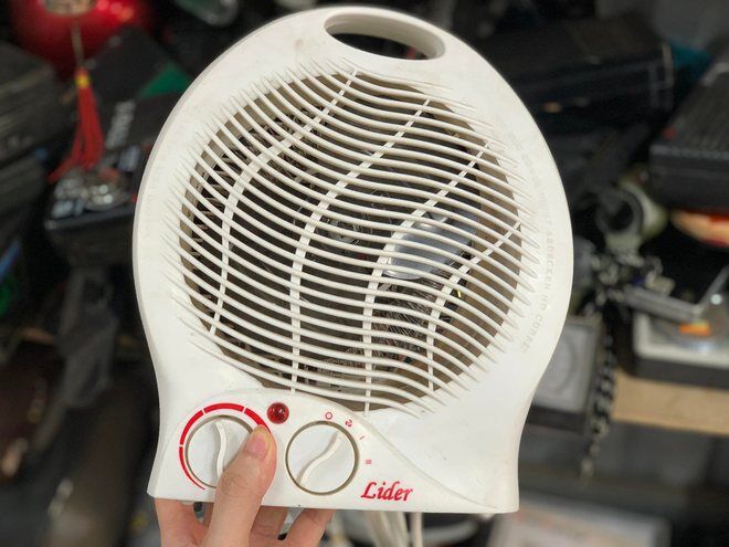 Lần đầu đi chợ đồ cũ Vạn Phúc: lạc vào thiên đường đồ gia dụng cũ người mới ta, toàn món xịn mà giá cực mềm chỉ từ 50k - Ảnh 13. Lần đầu đi chợ đồ cũ Vạn Phúc: lạc vào thiên đường đồ gia dụng cũ người mới ta, toàn món xịn mà giá cực mềm chỉ từ 50k - Ảnh 13.