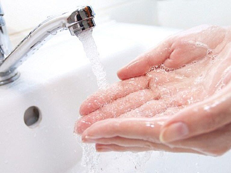 Nhận biết và đề phòng những biến chứng nguy hiểm của cúm A - Ảnh 3.