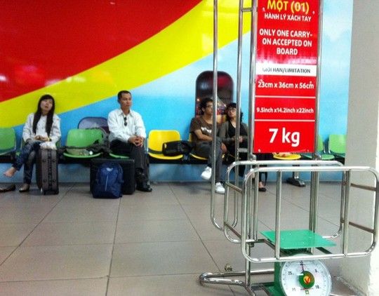 can-kiem-tra-hanh-ly-vietjet