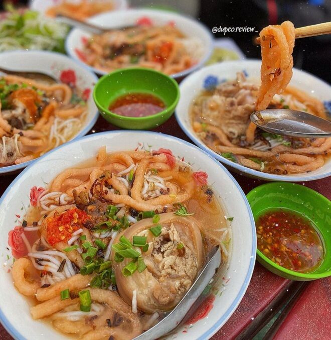 7 món bún miền Tây tên nghe “lạ hoắc” nhưng vị siêu ngon: Toàn những đặc sản với cách chế biến có 1-0-2 - Ảnh 4. 7 món bún miền Tây tên nghe “lạ hoắc” nhưng vị siêu ngon: Toàn những đặc sản với cách chế biến có 1-0-2 - Ảnh 4.
