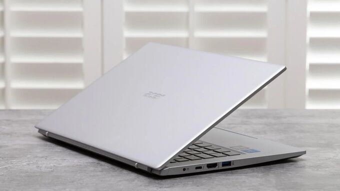 6 mẫu laptop đáng chú ý mùa tựu trường - 4