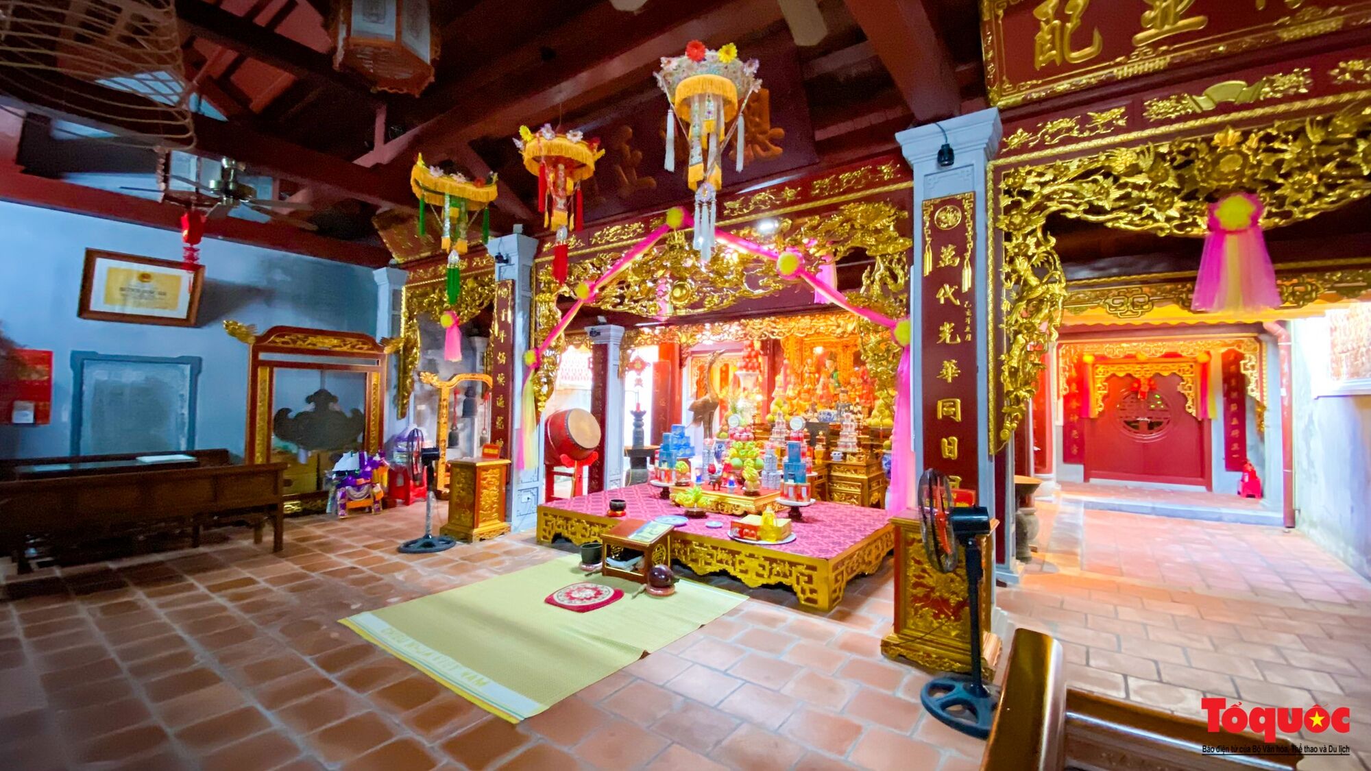 Ngôi đền thờ thần lửa duy nhất ở Hà Nội - Ảnh 11. Ngôi đền thờ thần lửa duy nhất ở Hà Nội - Ảnh 11.
