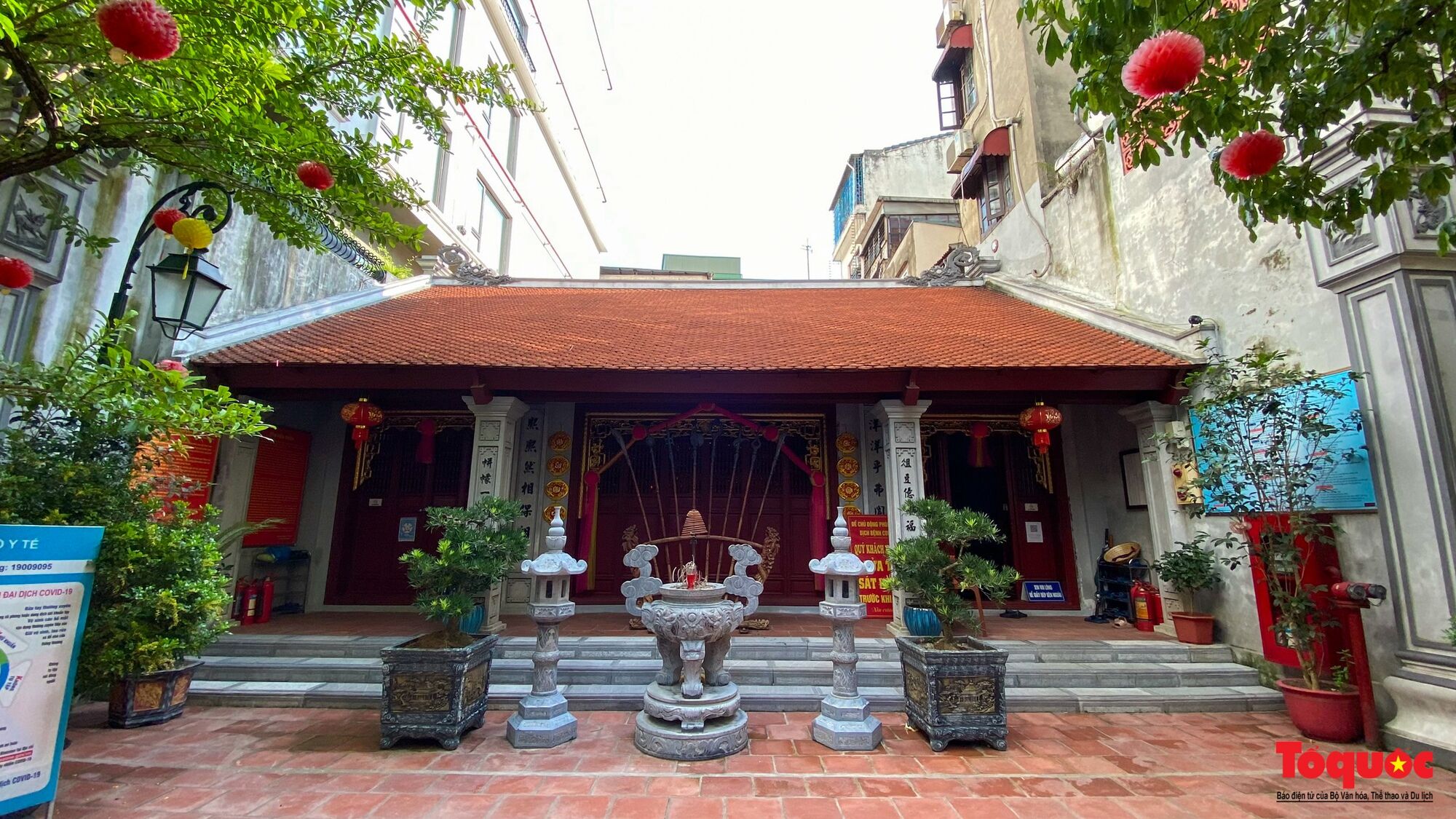 Ngôi đền thờ thần lửa duy nhất ở Hà Nội - Ảnh 3.