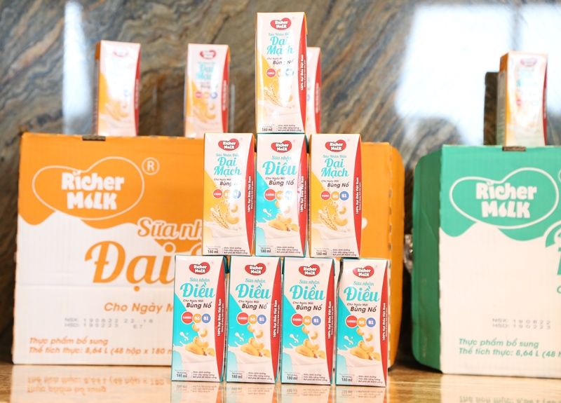 Richer Milk - Sản phẩm sữa hạt điều đầu tiên tại Việt Nam chính thức ra mắt