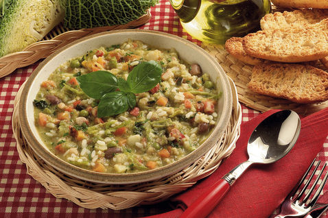 mon-sup-minestrone-cua-vung-sardinia-y2-16880983212321454000740.jpg