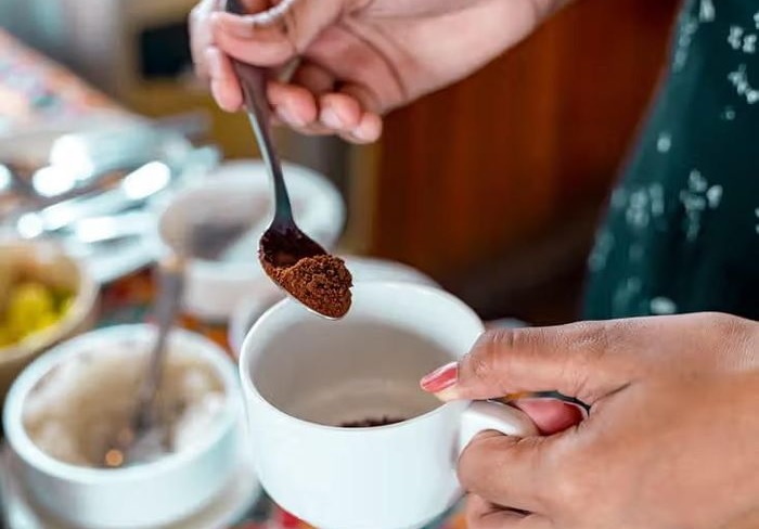 Thắc mắc về tác động của cà phê hòa tan với sức khỏe