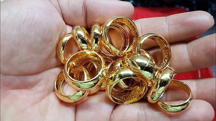 Lợi nhuận từ nắm giữ vàng nhẫn cao gấp đôi so với vàng miếng SJC