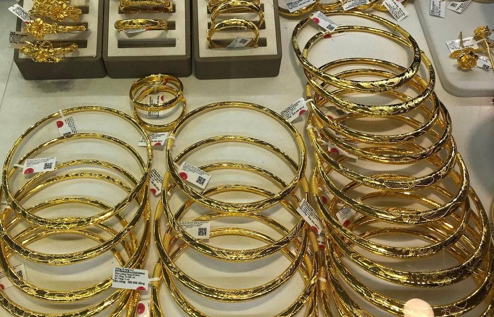 Giá vàng SJC cán mức cao nhất lịch sử: 74,5 triệu đồng/ lượng