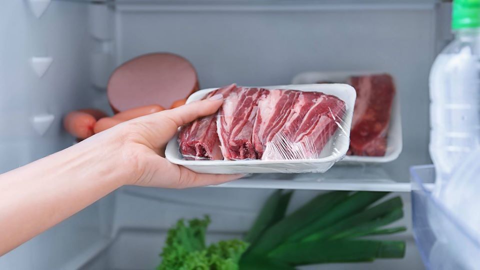Danh sách những loại thực phẩm dễ bị nhiễm khuẩn nhất