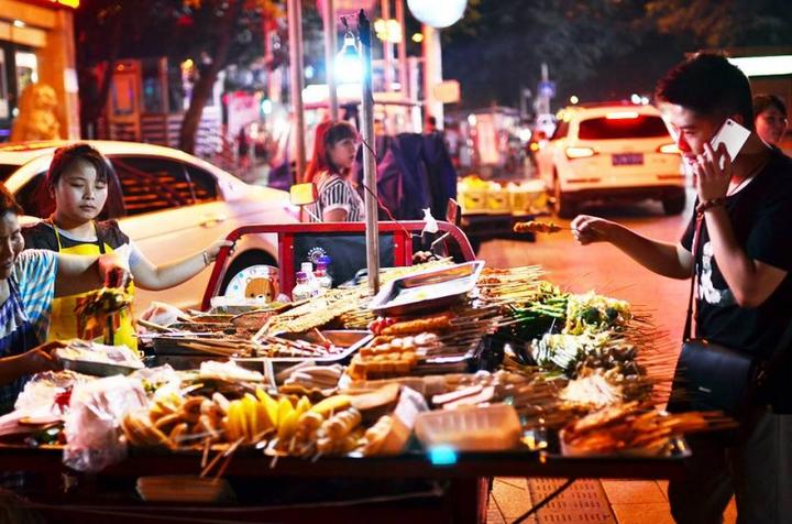 pNgười dễ bị tế bào ung thư tấn công thường có 5 điểm chung khi ăn uống