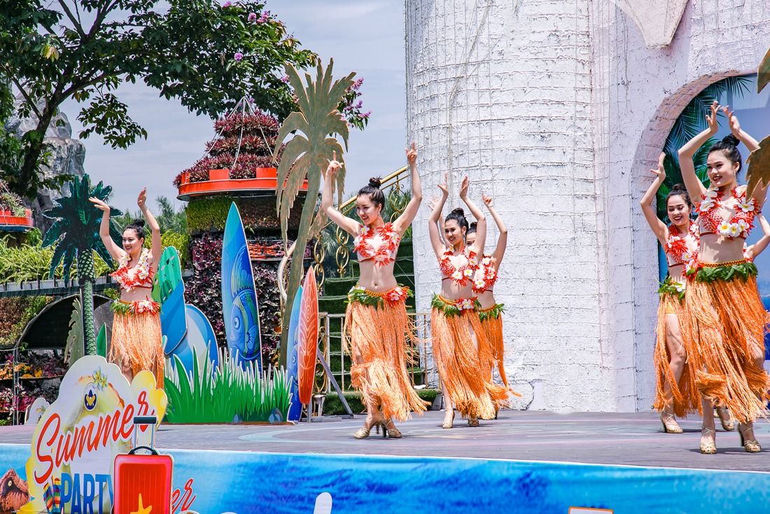 Thiên đường Bảo Sơn, lễ hội Aloha summer, nghi lễ 30/4 đi đâu