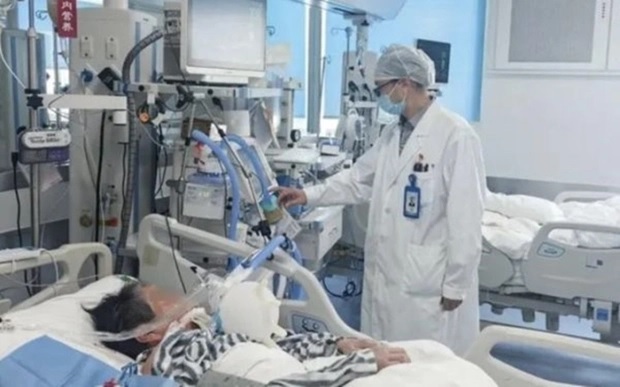 Vợ chết, chồng ngộ độc nặng sau khi ăn cơm rang trứng để qua đêm