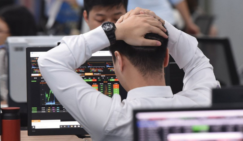 Các Doanh Nghiệp Chứng Khoán Báo Lỗ Cuối Năm 2023