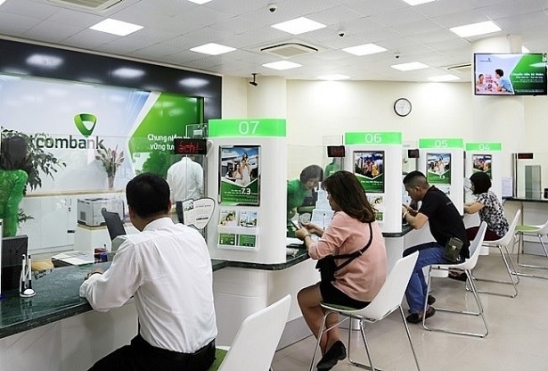 4 ngân hàng nhận nhiều tiền gửi nhất hệ thống giảm lãi suất huy động xuống dưới 5%
