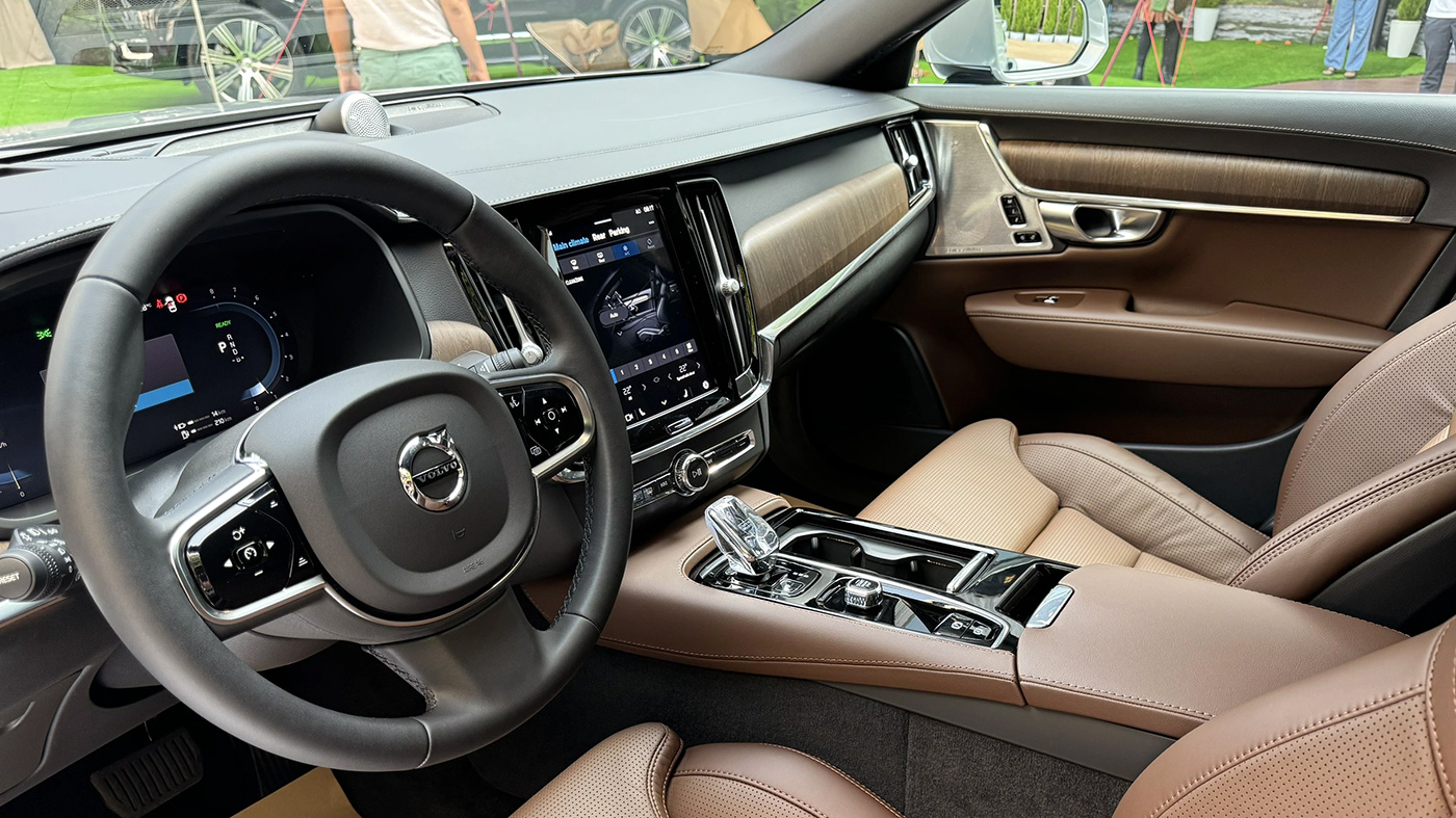 tgpt_volvo_s90_recharge_4_20240318202217.jpg