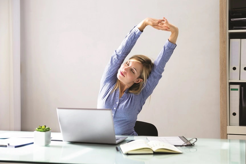 5 thói quen giúp dân văn phòng kiểm soát cân nặng