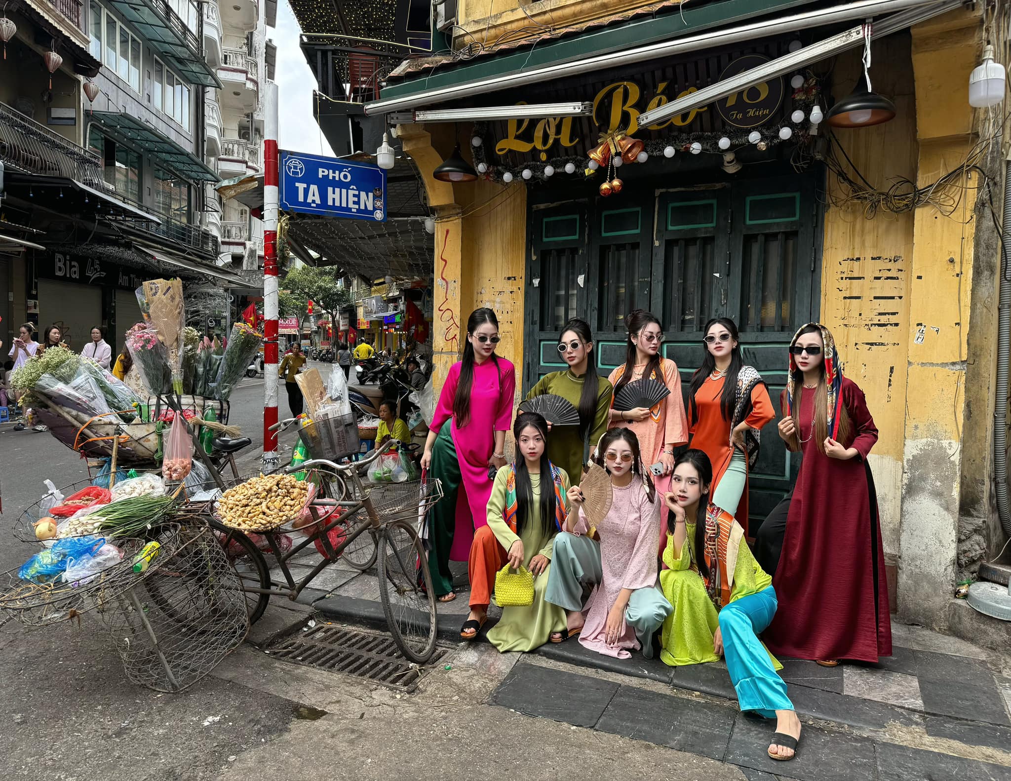 Những Điểm Check-In Áo Dài Hot Hit Nhất Hà Nội