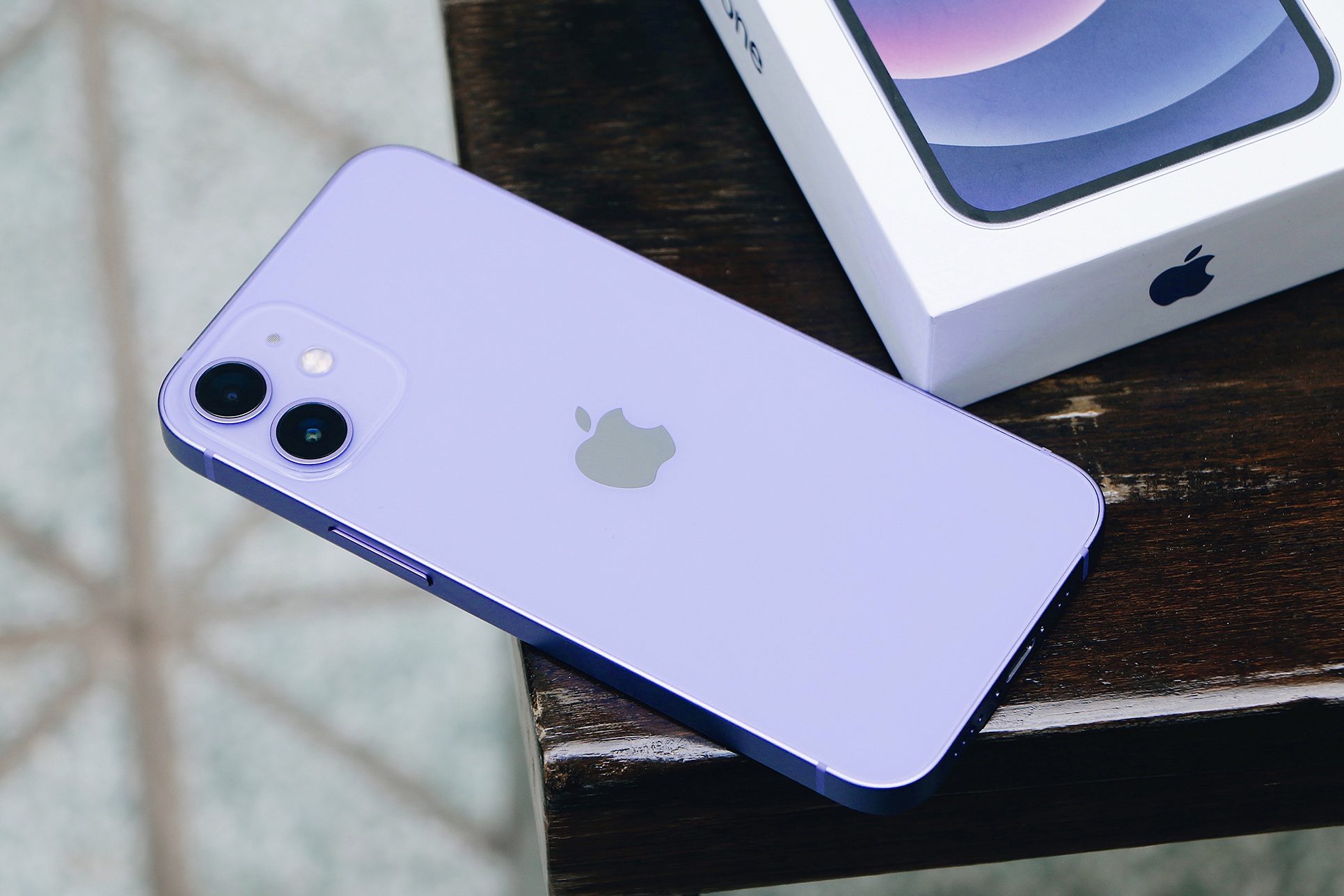 iphone-12-tim-1624784627115.jpg