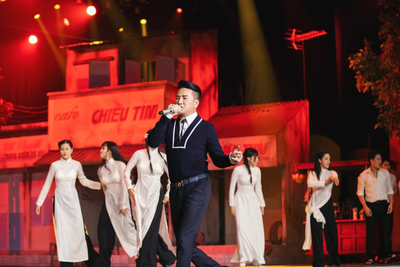 Dam-Vinh-Hung