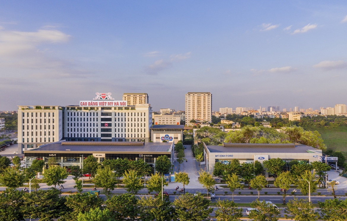 Trường Cao đẳng Việt Mỹ Hà Nội bị đình chỉ tuyển sinh 2 ngành, phạt 112 triệu đồng