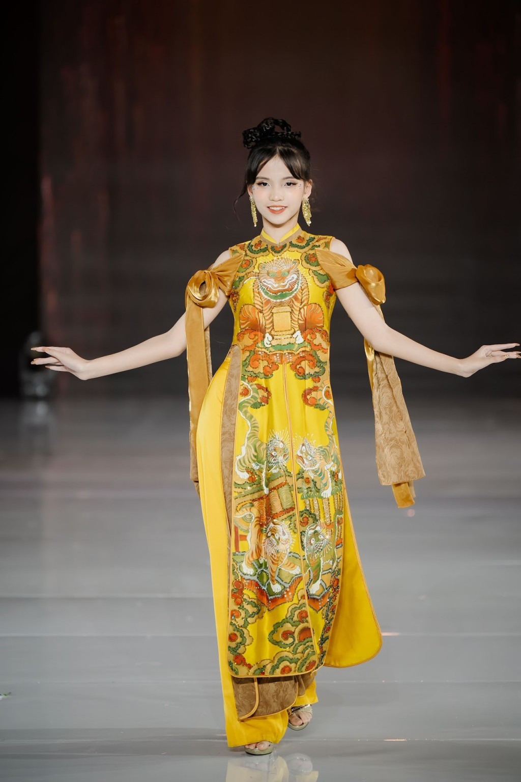 ao-dai-620240502094555.jpg?rt=20240502095158