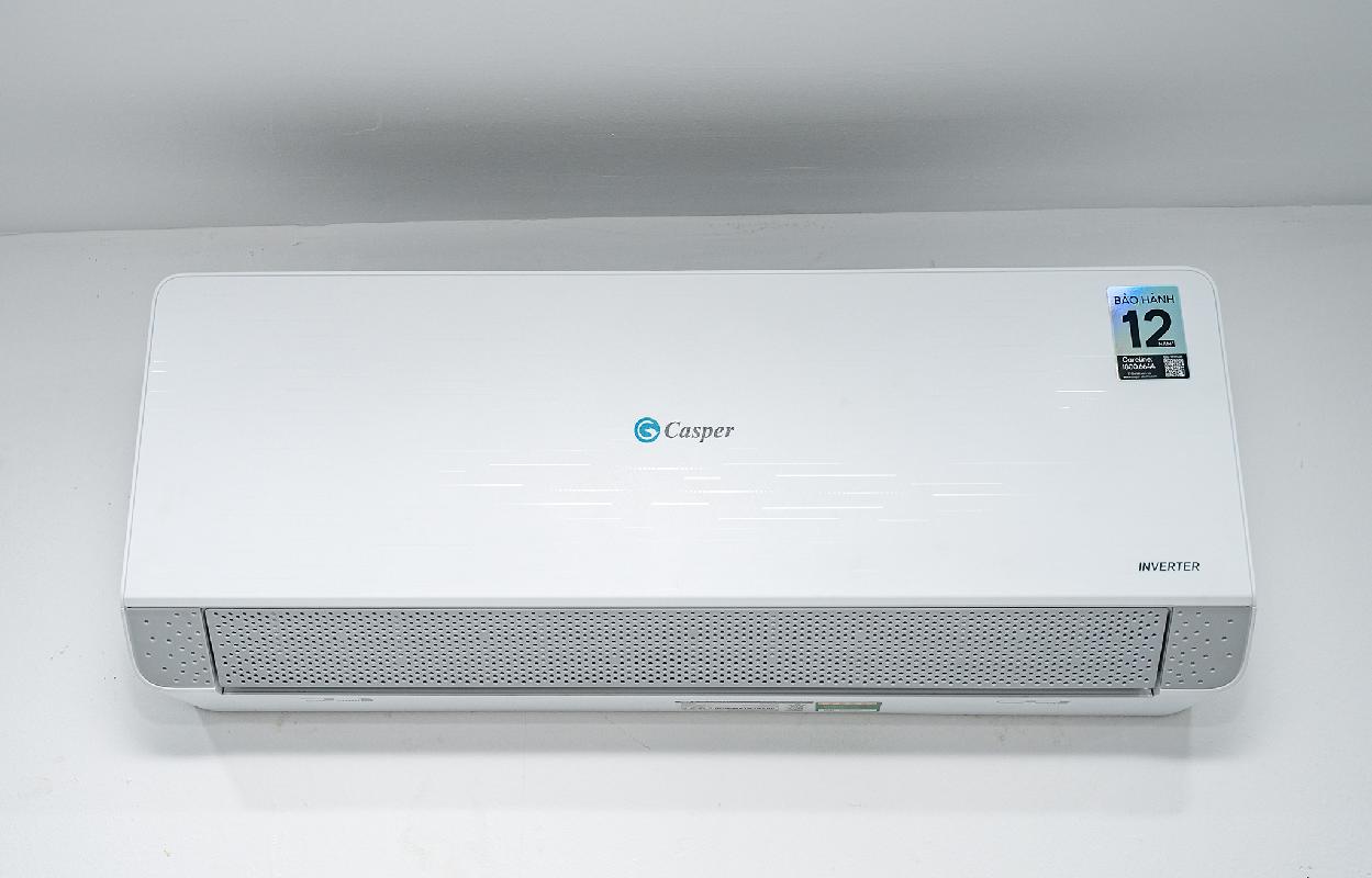 Điều hòa Casper EcoPrime có hàng nghìn lỗ khí siêu nhỏ trên cửa gió để cung cấp luồng "gió mát mềm". Ảnh: Hưng Vũ