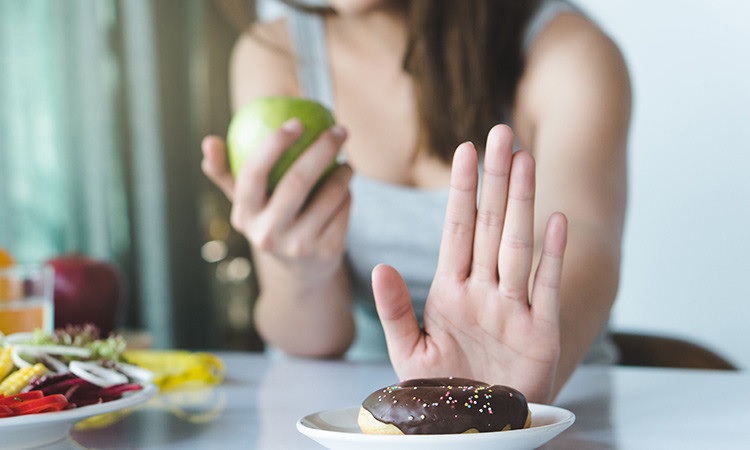 5 thói quen ăn uống giúp giữ dáng cho người ít vận động