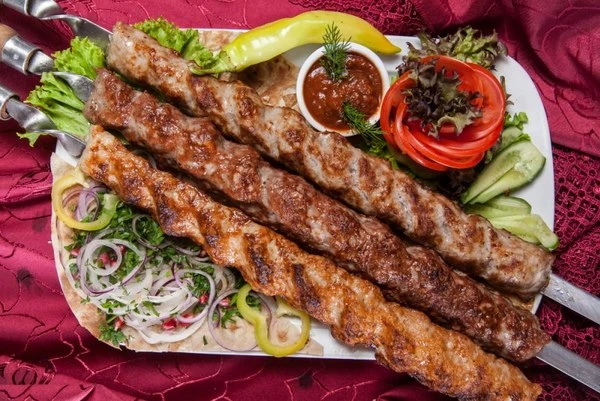 Các món ăn đặc sản nổi tiếng tại Azerbaijan