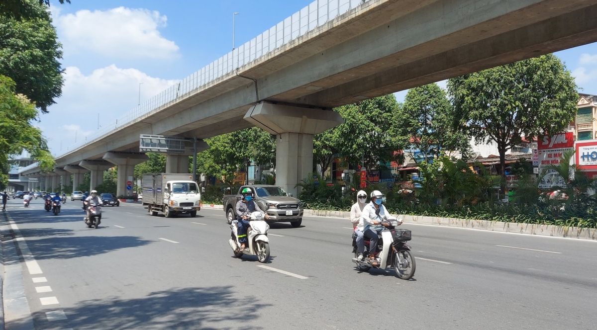 Thời tiết ngày 2/7: Hà Nội ngày nắng nóng, chiều tối và đêm có mưa dông