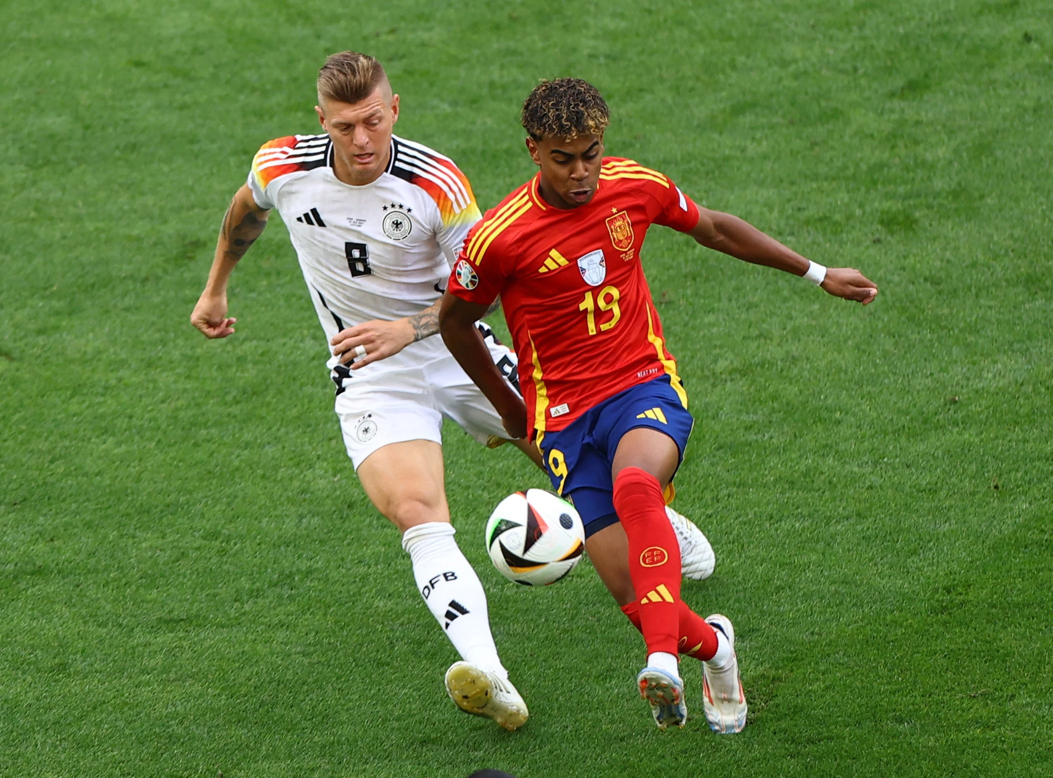 2024-07-05t161213z1528959584up1ek75190blbrtrmadp3soccer-euro-esp-ger-report-1720196331386128965891.jpg