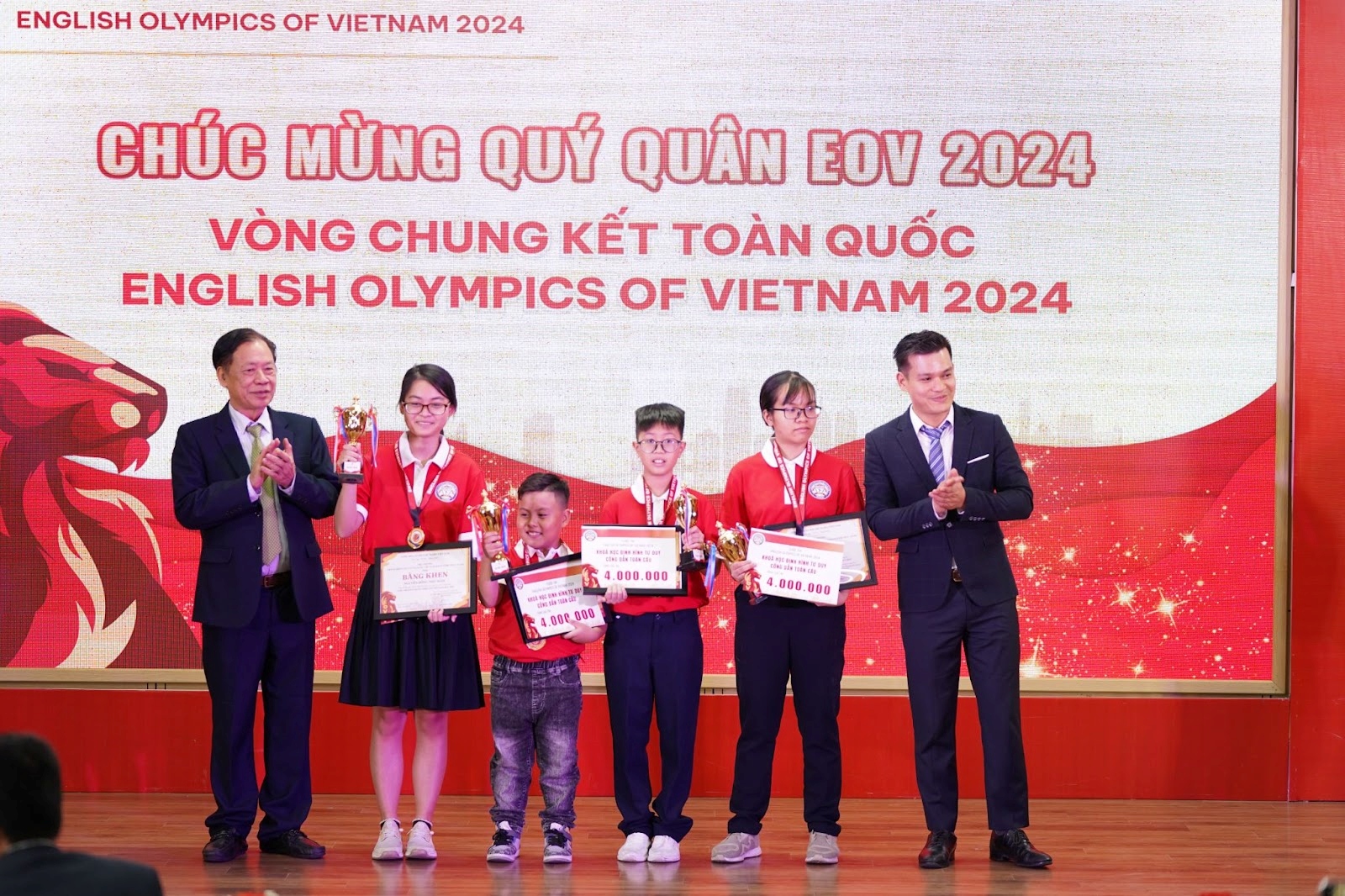 Đội 4 (The Ambitious Union) - Đội Quý quân EOV 2024