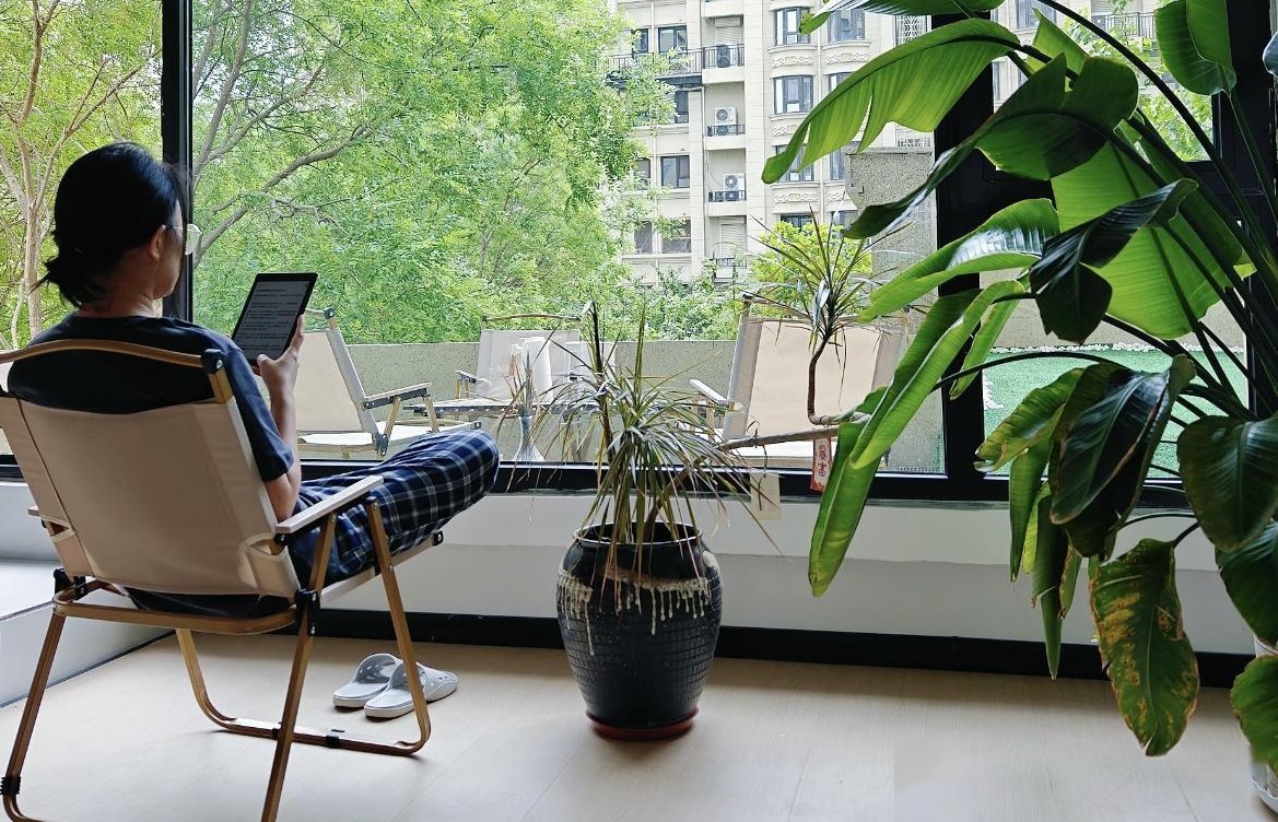 Người phụ nữ 49 tuổi, một mình nuôi 2 con vẫn tiết kiệm được gần 2 tỷ
