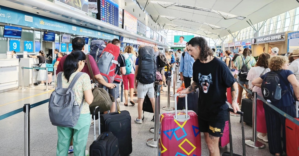 Giá vé máy bay dịp lễ 2-9 ổn định hơn mùa hè, hãng tập trung bay nội địa