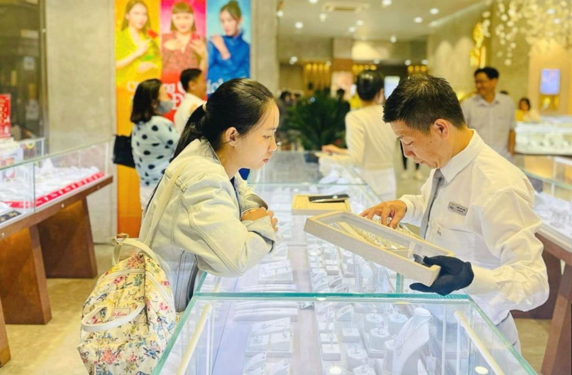 Giá vàng hôm nay ngày 7/8/2024. Ảnh minh hoạ