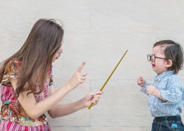 6 kiểu giáo dục sai lầm mà cha mẹ thường nghĩ là 'tốt cho con'