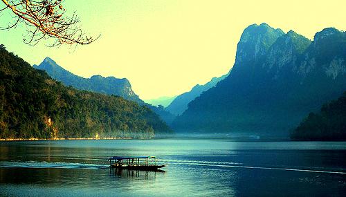 2497-goi-y-diem-tranh-nong-cuoi-tuan-ho-ba-be-001_66d86e0c22903.jpg