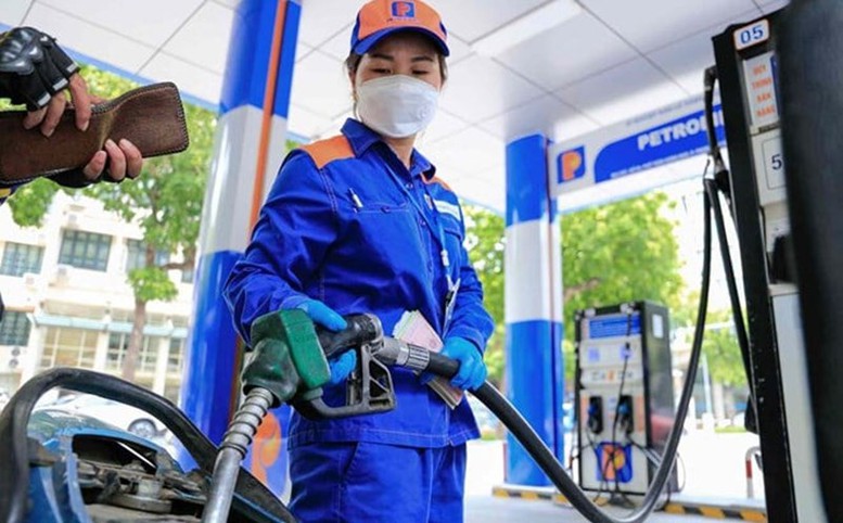 Giá xăng dầu tiếp tục tăng
