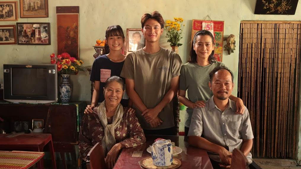 "Lật Mặt 8": Bản giao hưởng cảm xúc gia đình dưới bàn tay "nhào nặn" tinh tế của Lý Hải