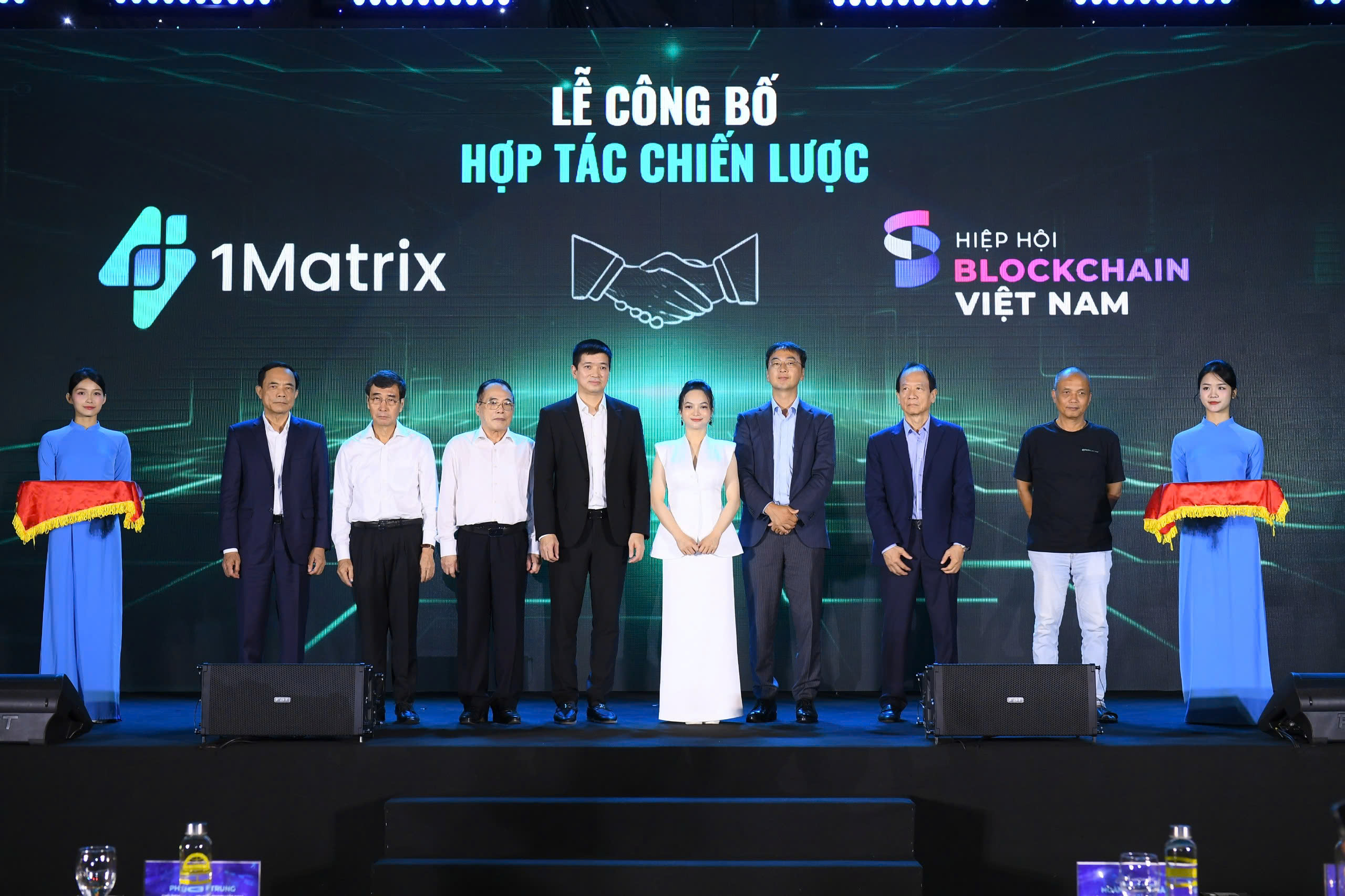 Ra mắt 1Matrix - khởi đầu mạng Blockchain Việt Nam & Công bố Cuộc thi Tìm kiếm Tài năng Blockchain Việt Nam: VietChain Talents