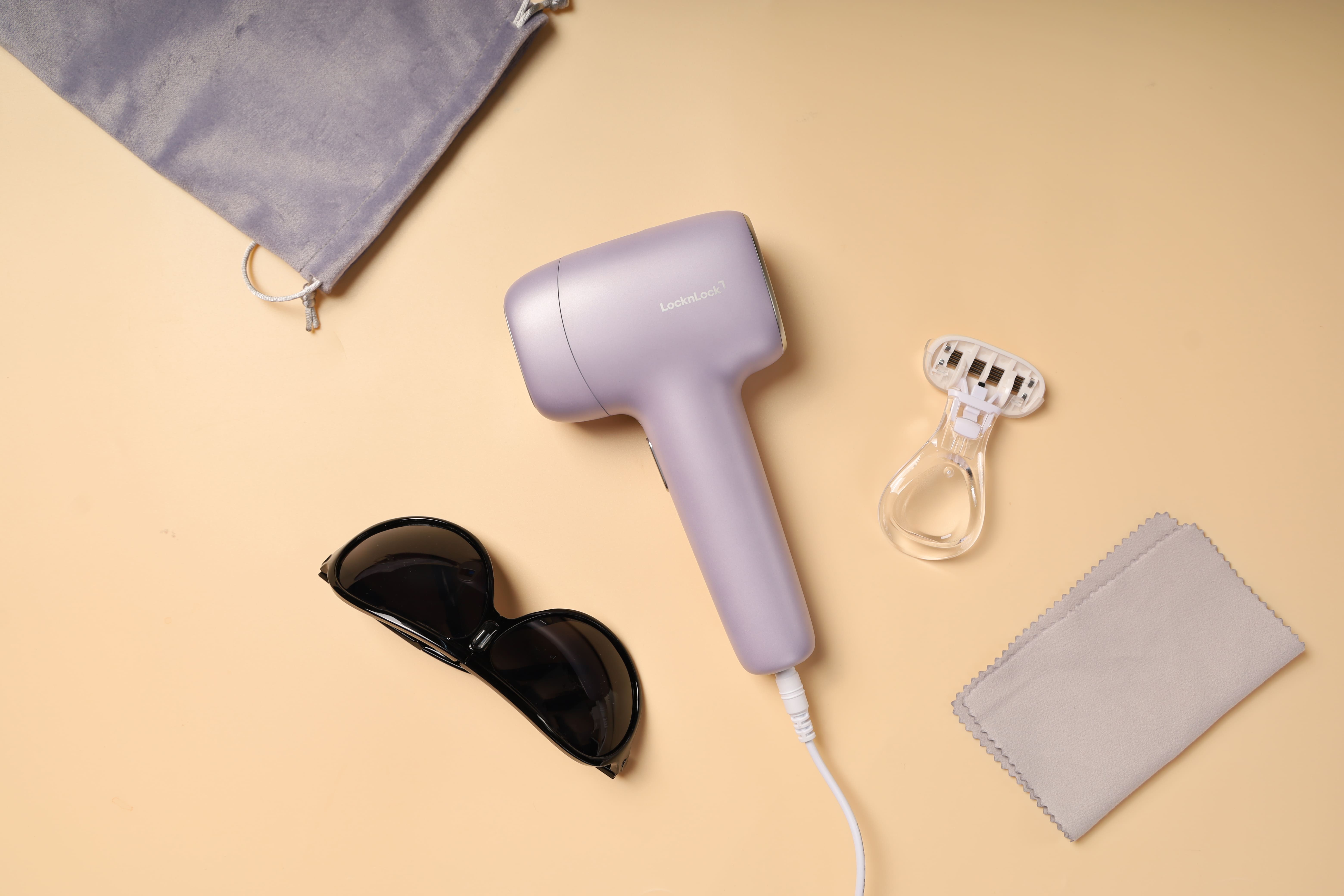 Máy triệt lông LocknLock IPL 9.