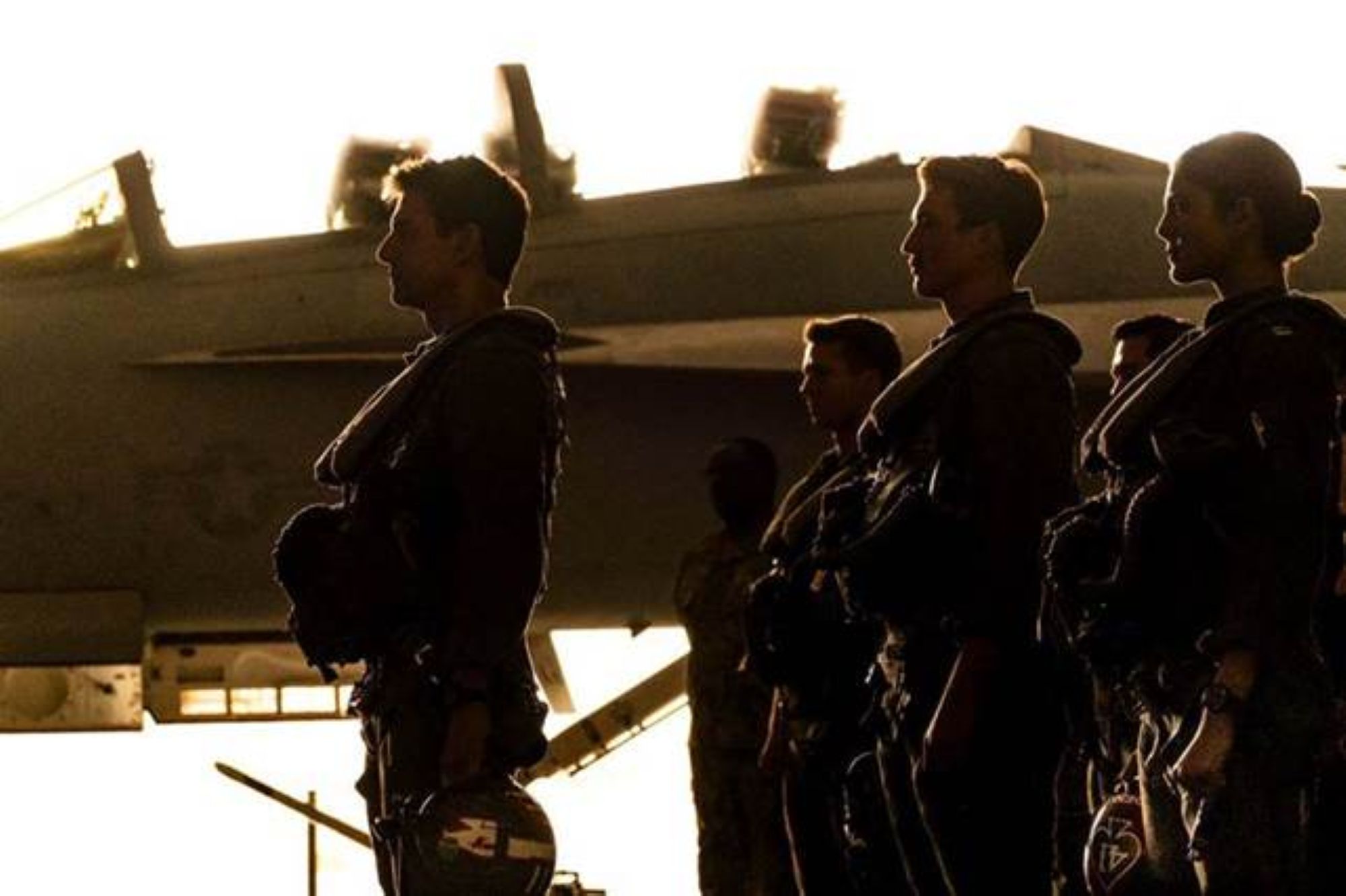 PHI CÔNG SIÊU ĐẲNG MAVERICK | 3 lý do phải xem PHI CÔNG SIÊU ĐẲNG MAVERICK: Cơ hội để trải nghiệm siêu phẩm định nghĩa lại màn ảnh hành động thế kỷ 21