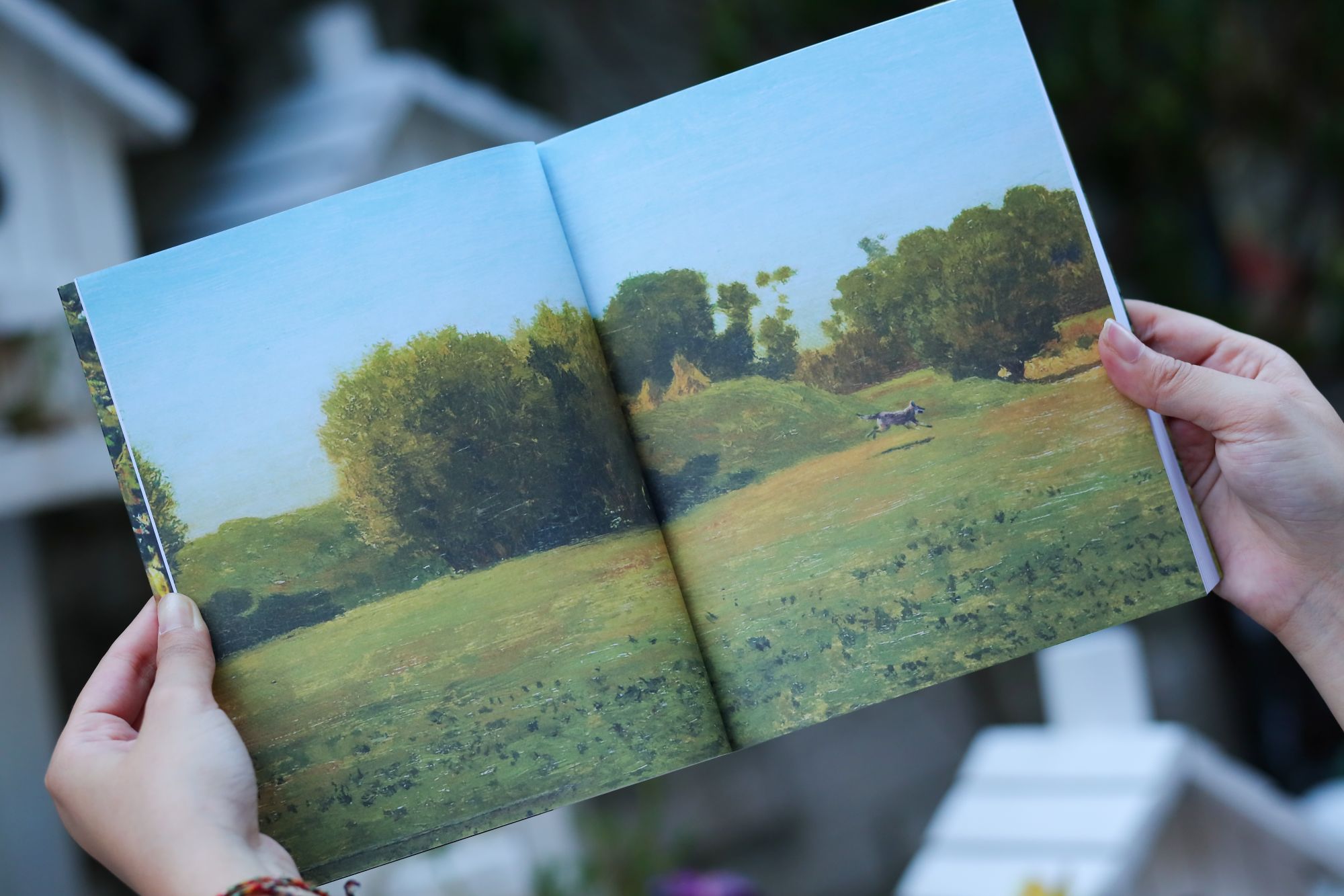 “Mắt và nhiệm vụ bất khả thi” là cuộc phiêu lưu rộn ràng, cảm động và không thiếu những tình huống dở khóc dở cười, kể câu chuyện về lòng can đảm, tình bạn, sự đoàn kết, hợp tác và ý nghĩa đích thực của tự do.