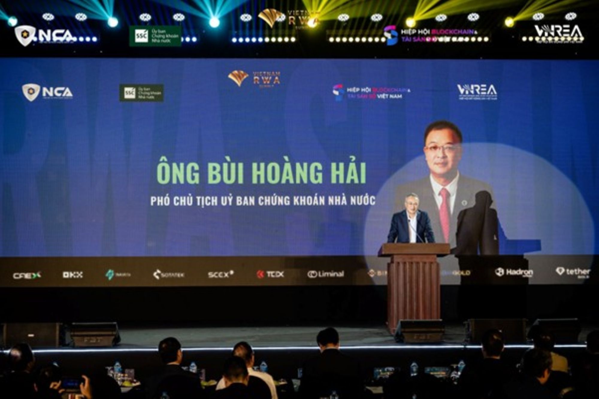 Ông Bùi Hoàng Hải, Phó Chủ tịch Ủy ban Chứng khoán Nhà nước, phát biểu khai mạc Vietnam RWA Summit 2026.